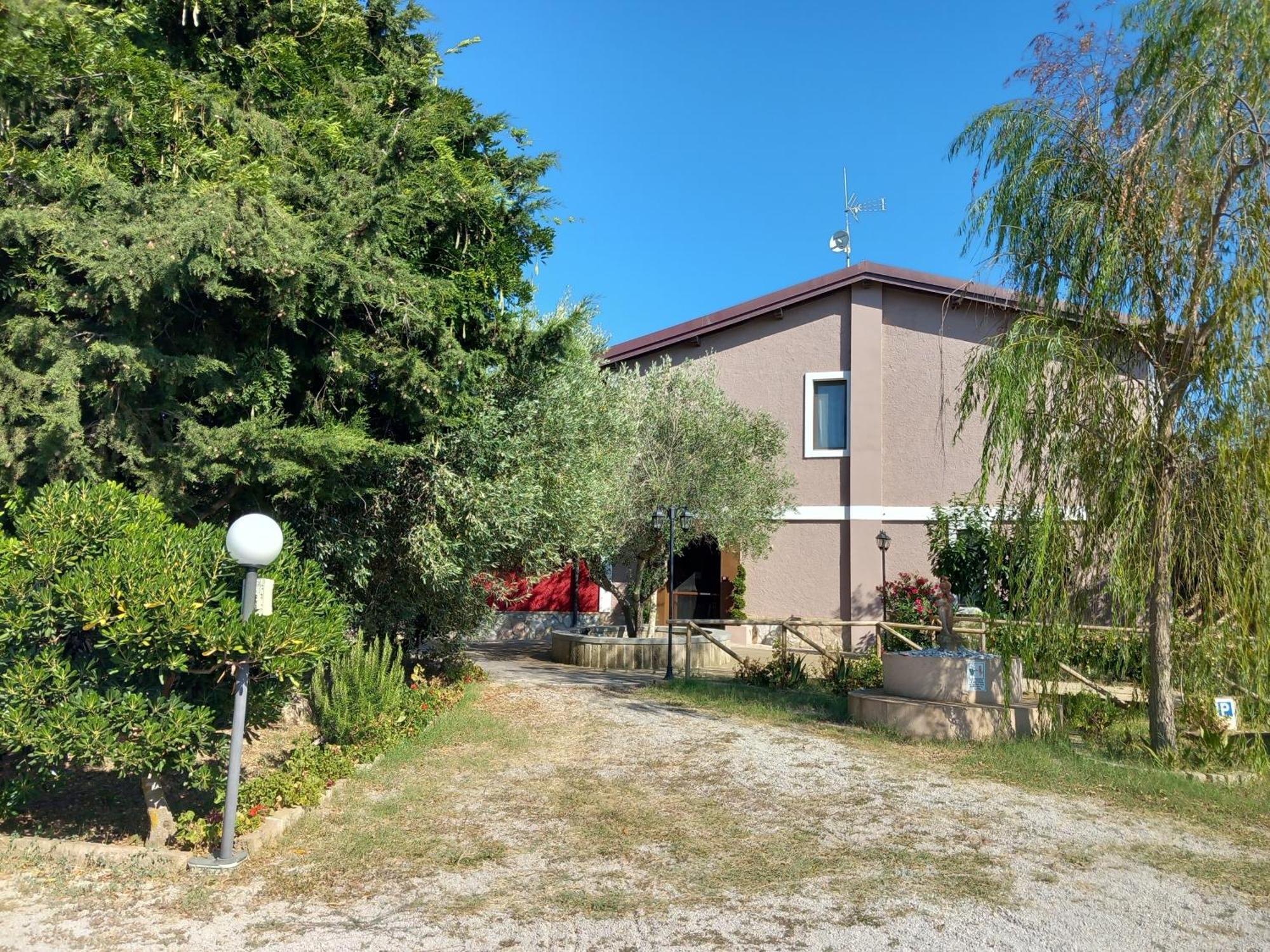 Azienda Agrituristica Le Betulle Riotorto Eksteriør billede